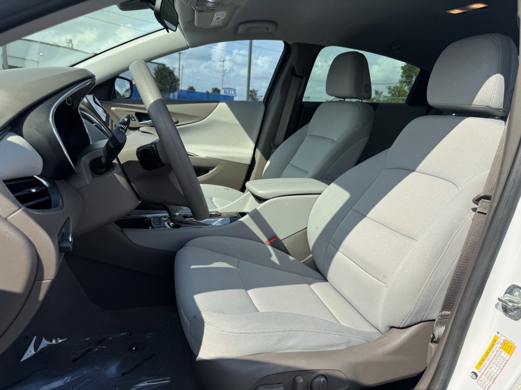 2020 Chevrolet Malibu Image 23
