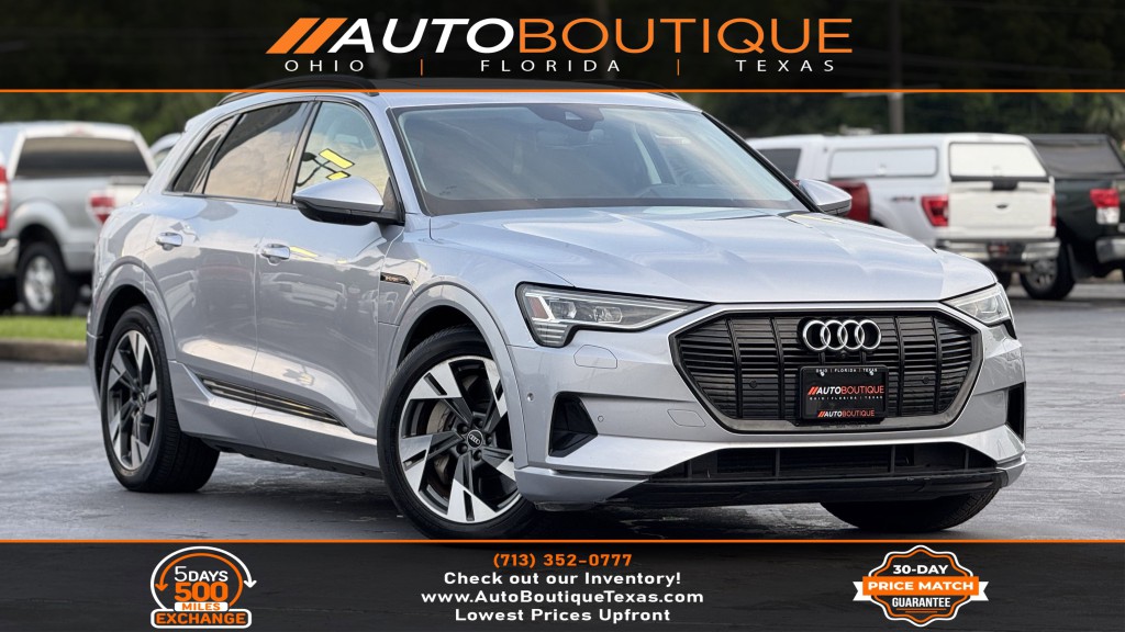 2021 Audi e-tron Image 1