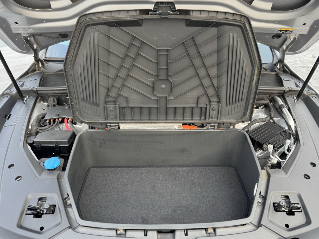 2021 Audi e-tron Image 34