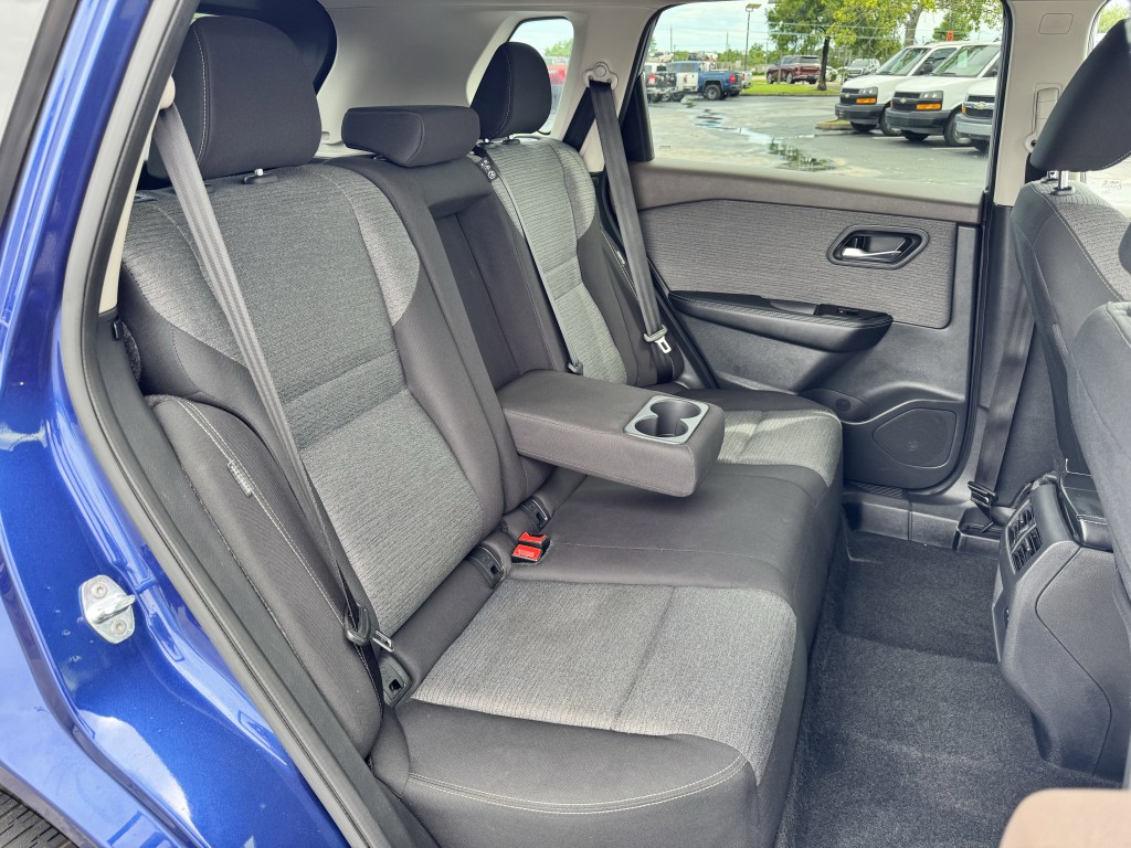2023 Nissan Rogue Image 26