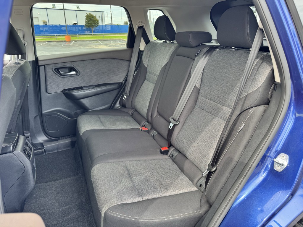 2023 Nissan Rogue Image 27