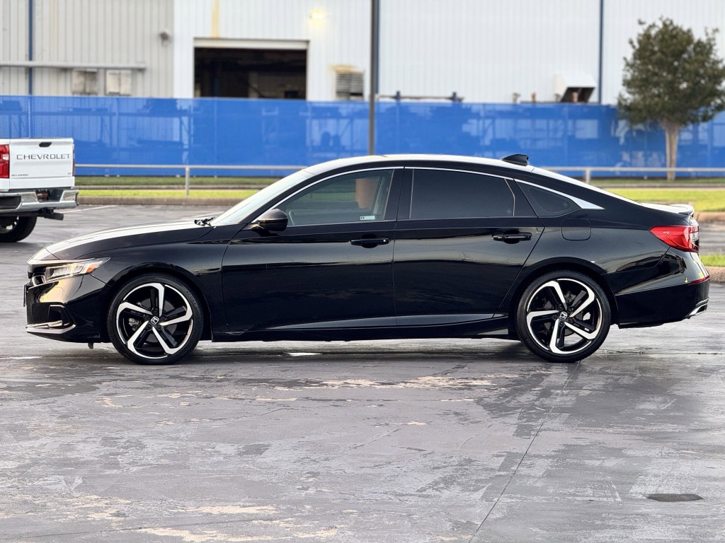 2021 Honda Accord Image 8