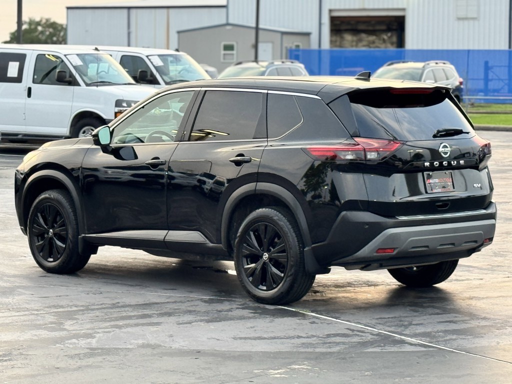 2021 Nissan Rogue Image 10