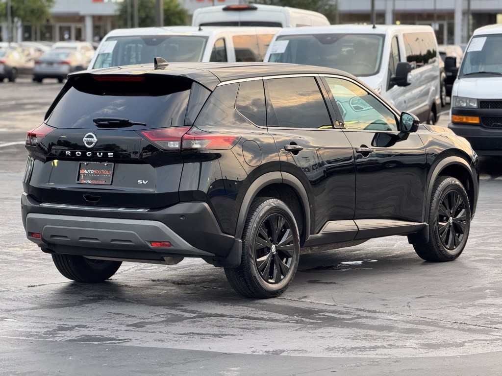2021 Nissan Rogue Image 11