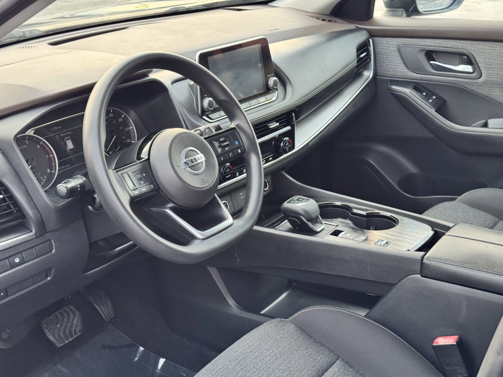 2021 Nissan Rogue Image 13