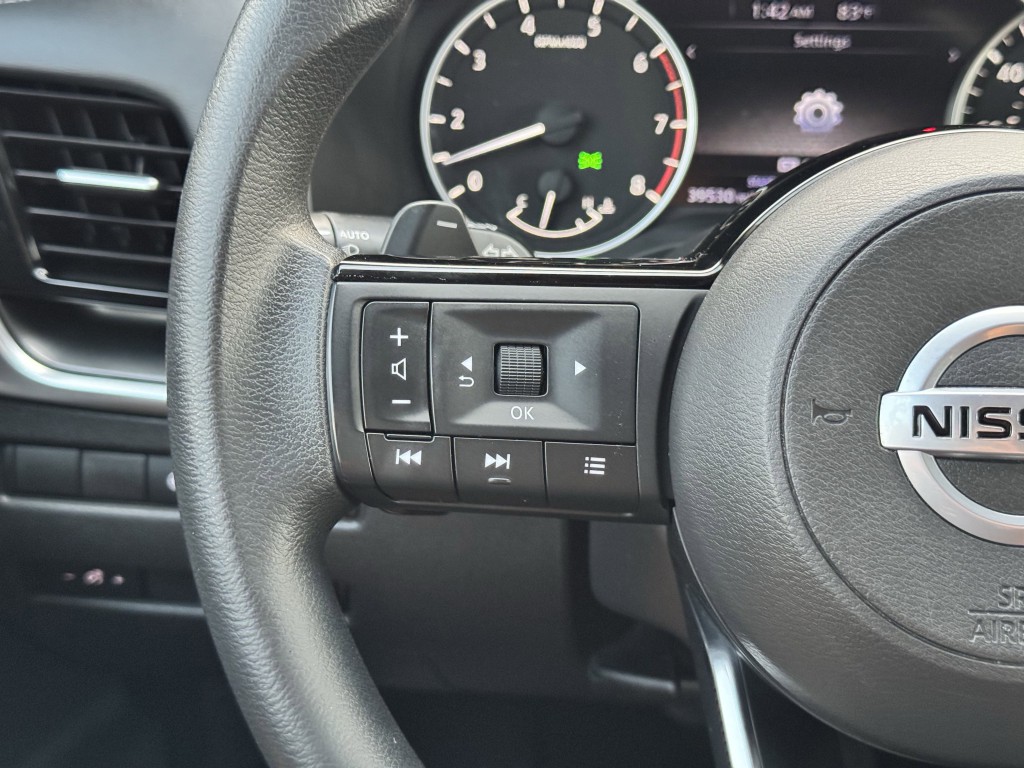 2021 Nissan Rogue Image 17