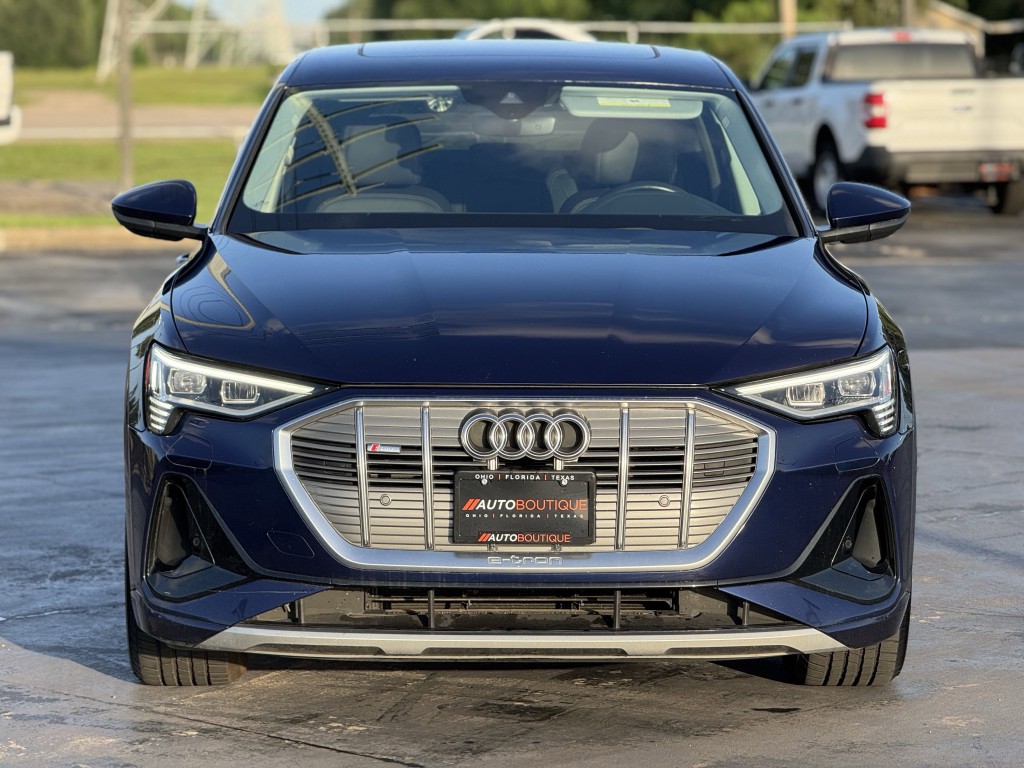 2022 Audi e-tron Sportback Image 6