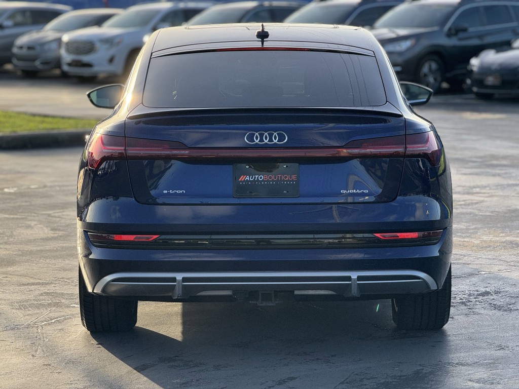 2022 Audi e-tron Sportback Image 7
