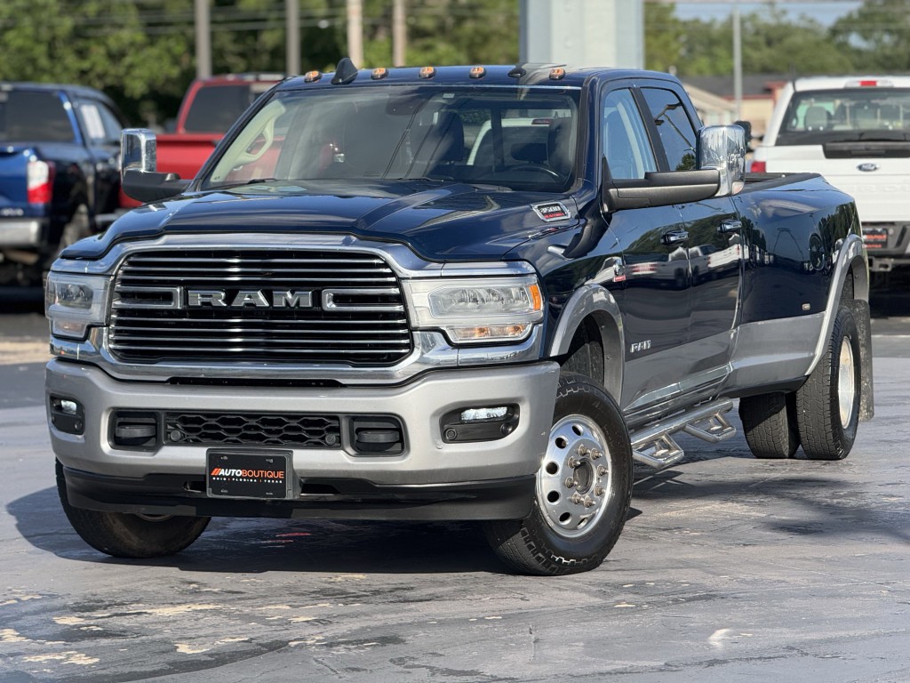 2022 RAM 3500 Image 5