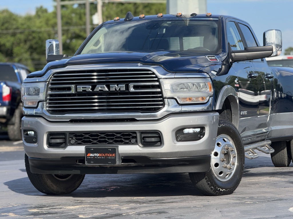 2022 RAM 3500 Image 7
