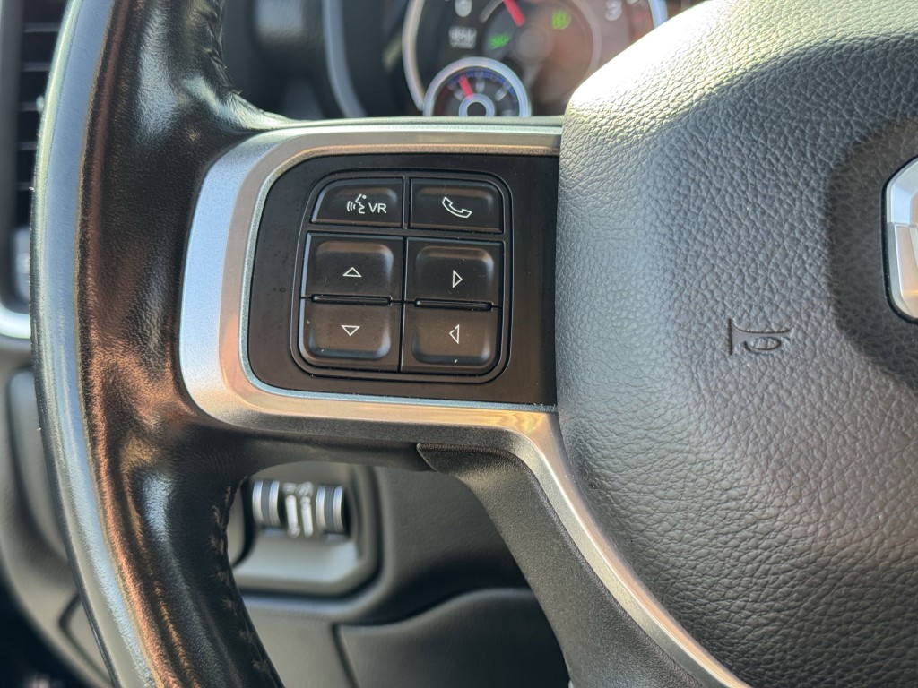 2022 RAM 3500 Image 19