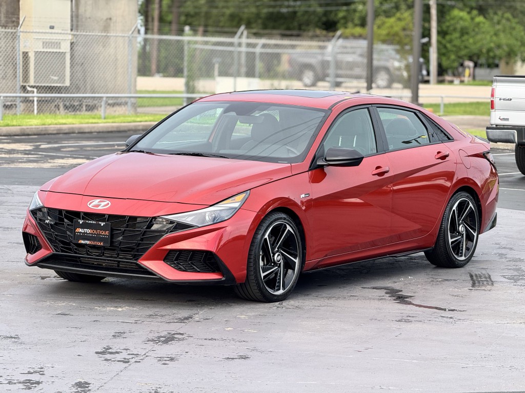 2022 Hyundai Elantra Image 7