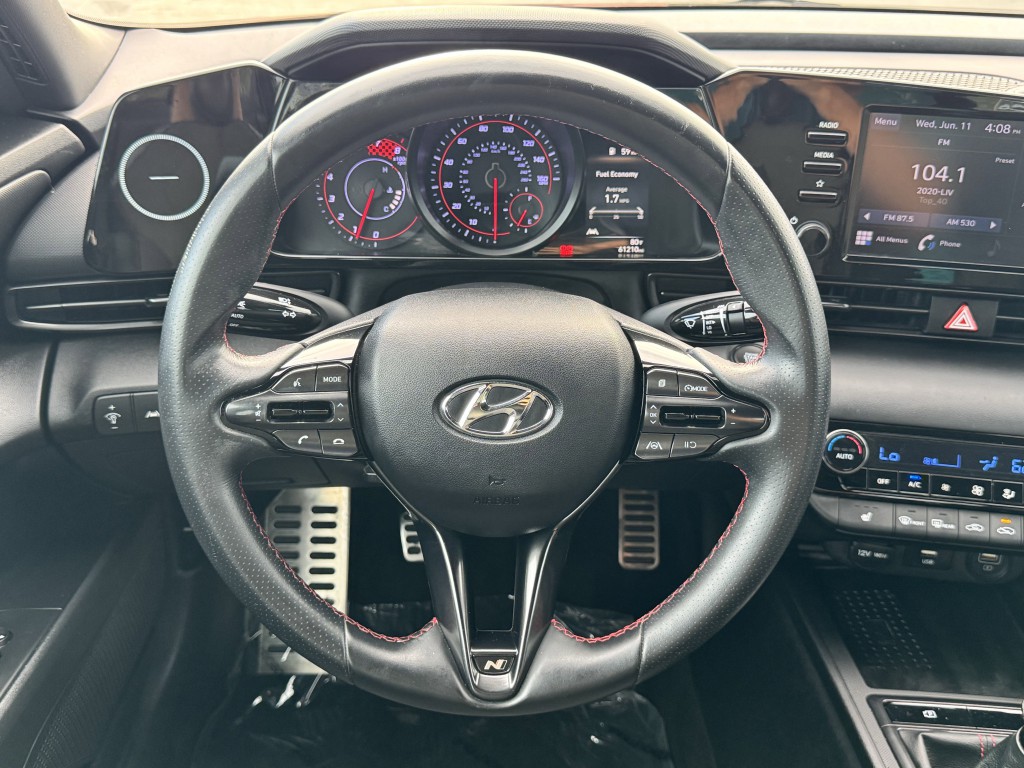2022 Hyundai Elantra Image 15