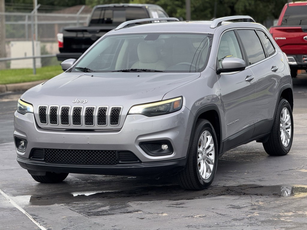 2019 Jeep Cherokee Image 5