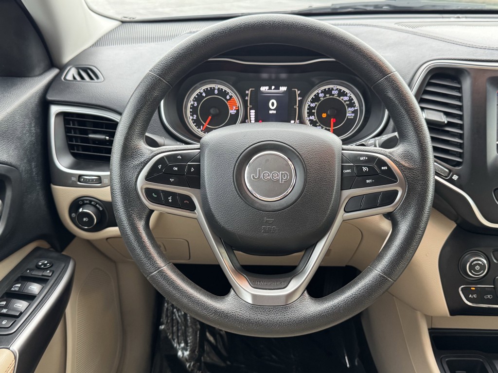 2019 Jeep Cherokee Image 15