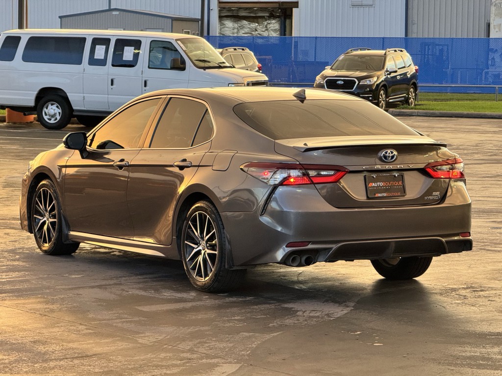 2023 Toyota Camry Image 9