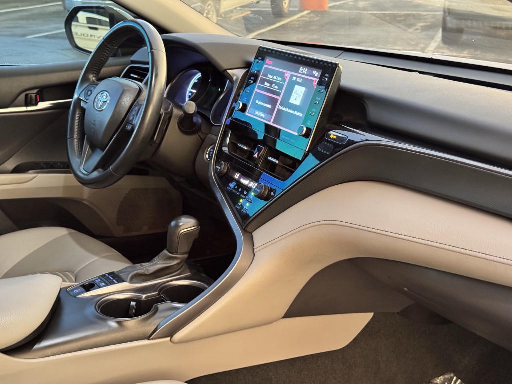 2023 Toyota Camry Image 13