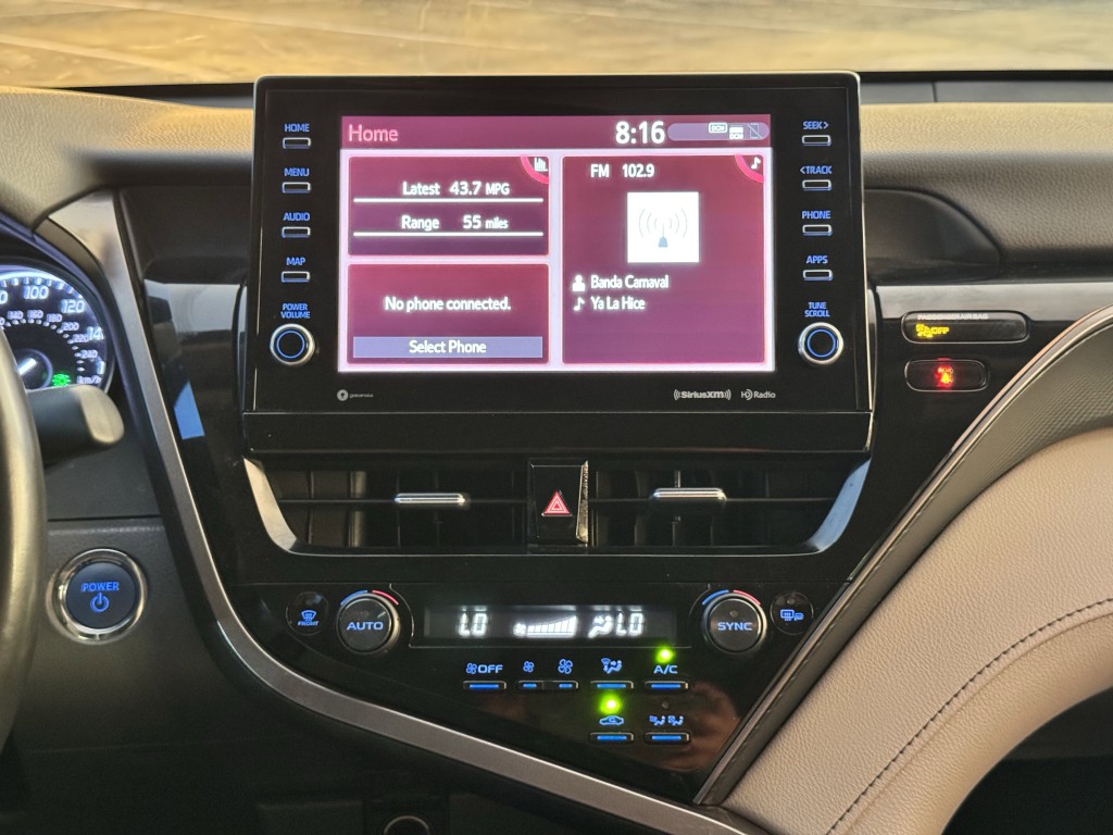 2023 Toyota Camry Image 19