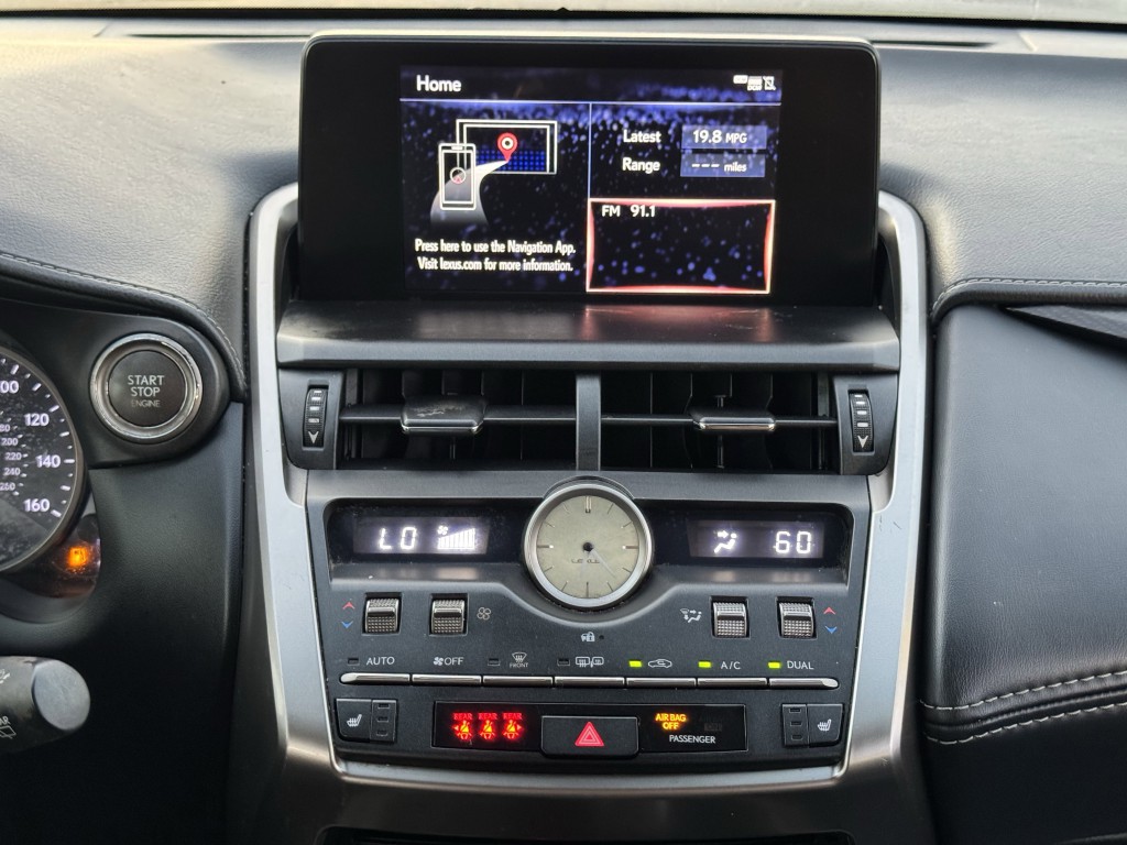 2018 Lexus NX Image 16