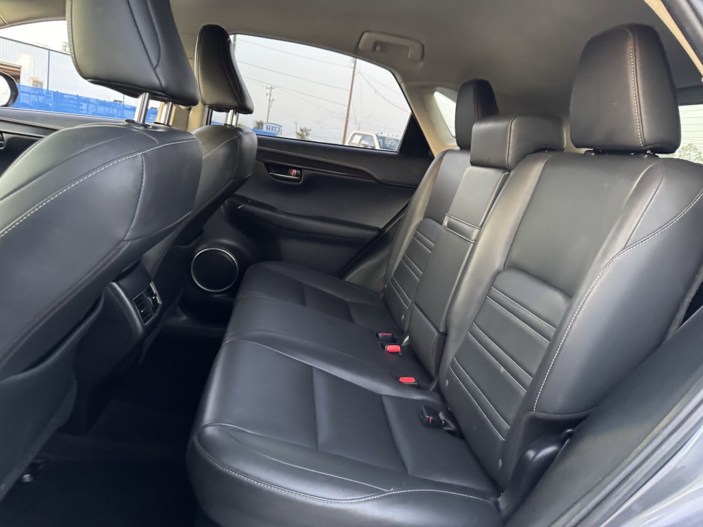 2018 Lexus NX Image 23