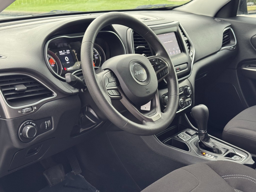 2020 Jeep Cherokee Image 12