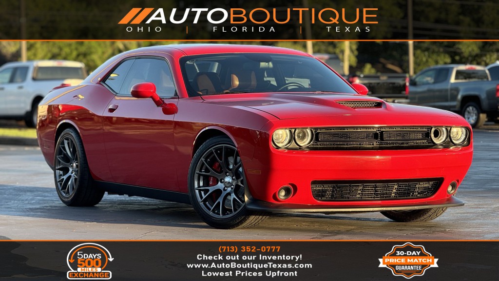 2015 Dodge Challenger Image 1