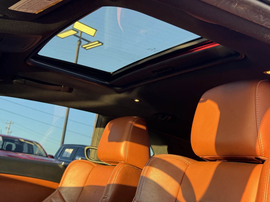 2015 Dodge Challenger Image 26
