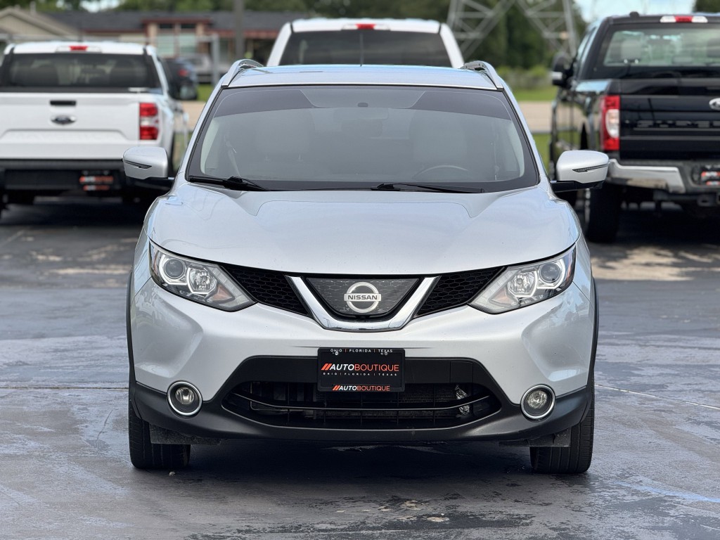 2018 Nissan Rogue Image 5