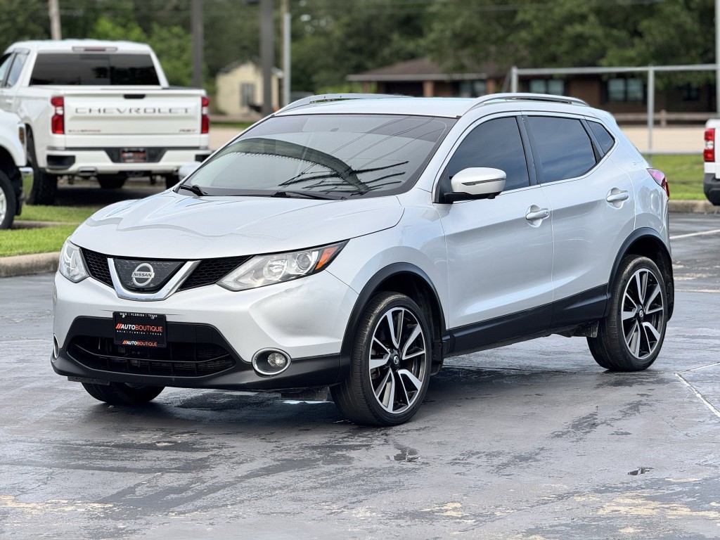 2018 Nissan Rogue Image 8