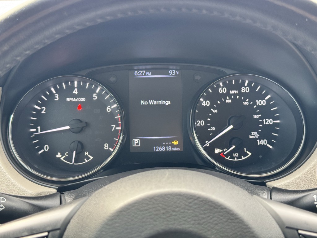 2018 Nissan Rogue Image 11