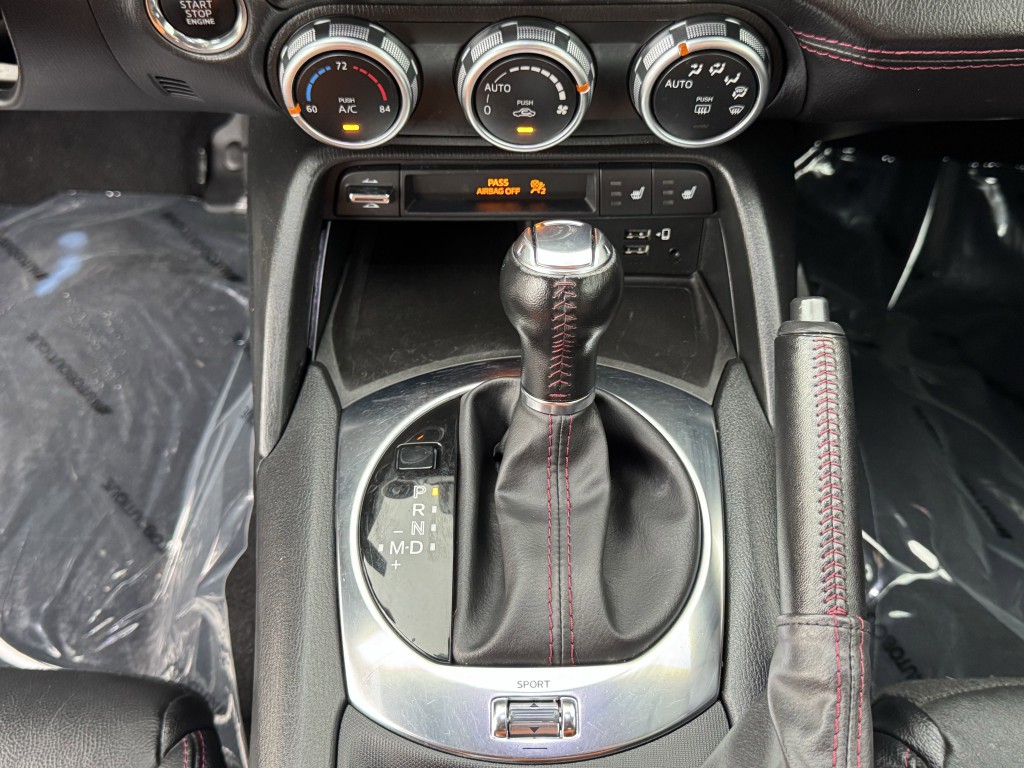 2019 Mazda MX-5 Miata Image 21