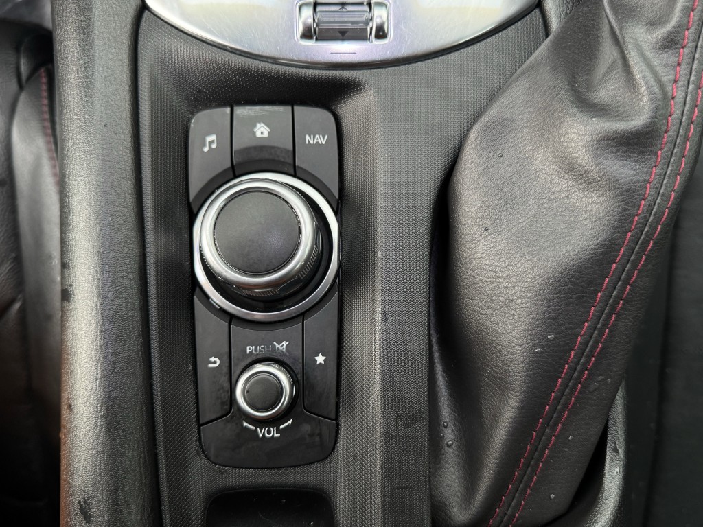 2019 Mazda MX-5 Miata Image 22