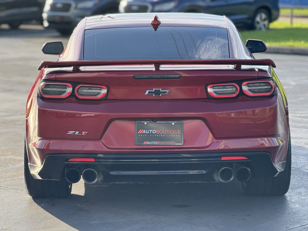 2019 Chevrolet Camaro Image 9