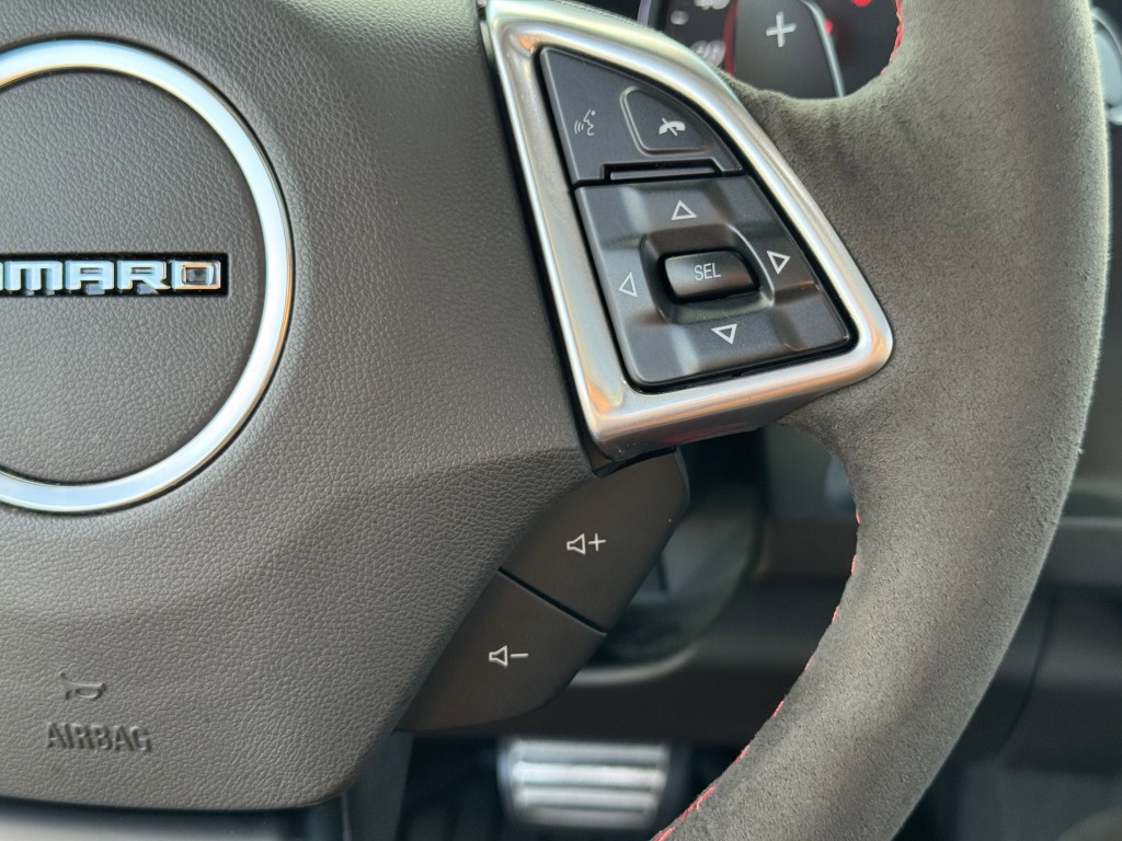 2019 Chevrolet Camaro Image 19