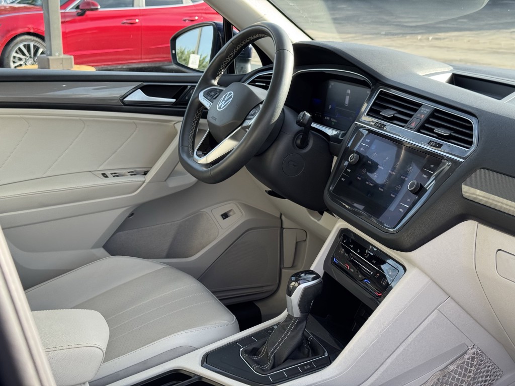 2022 Volkswagen Tiguan Image 12