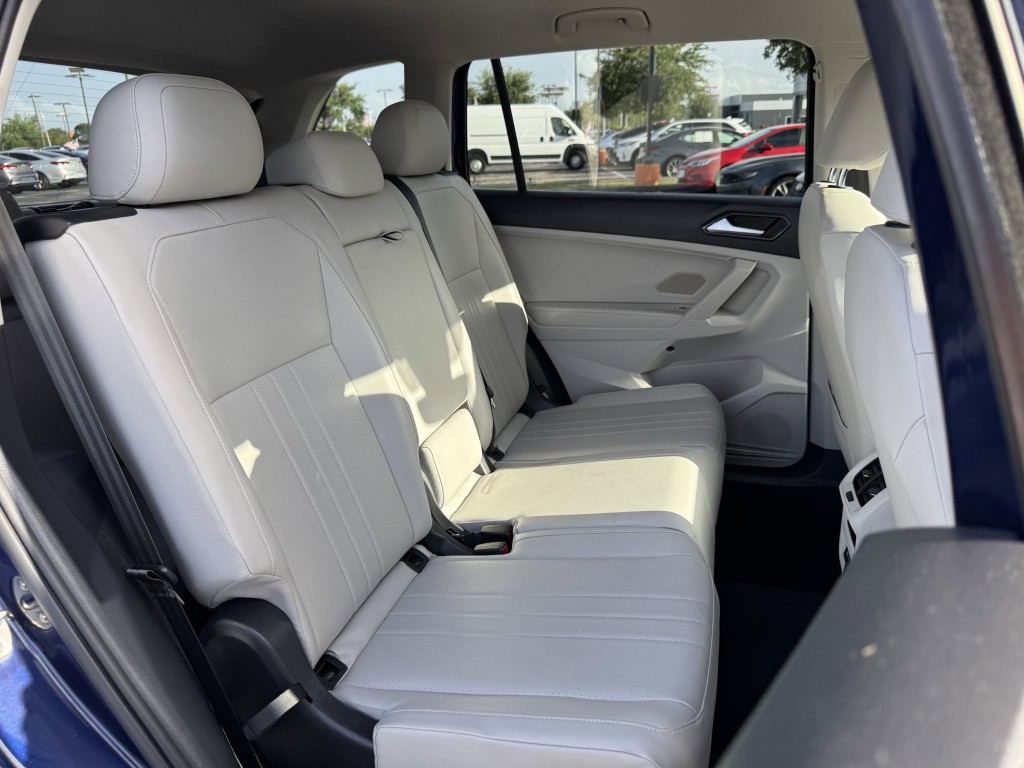 2022 Volkswagen Tiguan Image 24