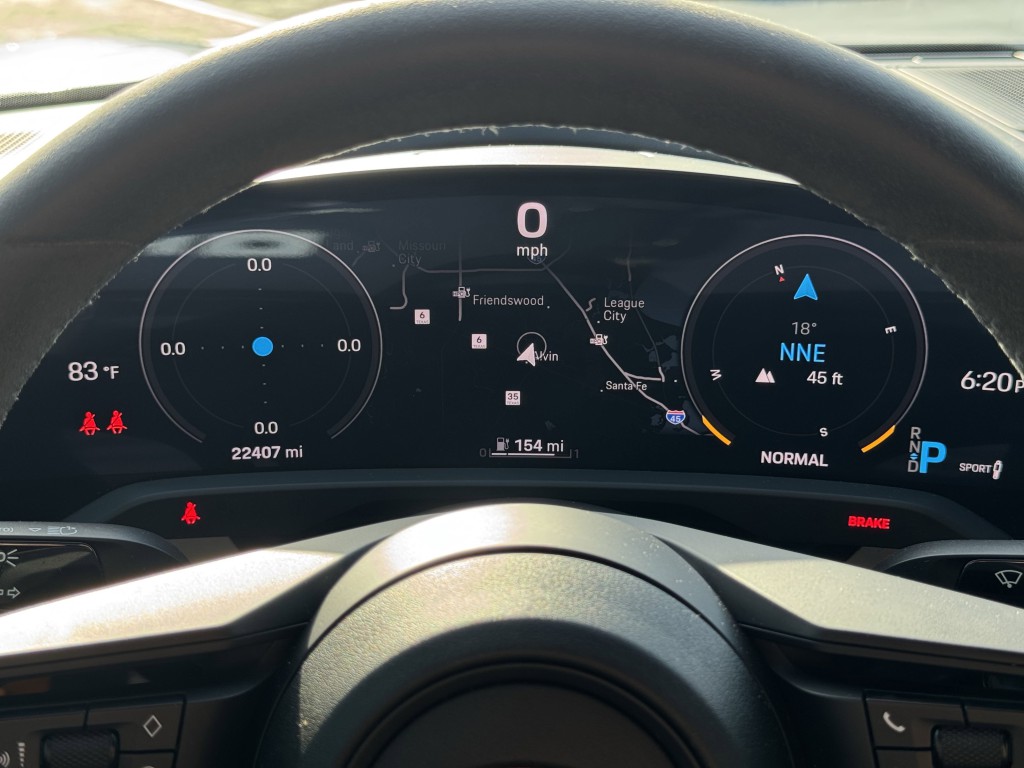 2021 Porsche Taycan Image 21