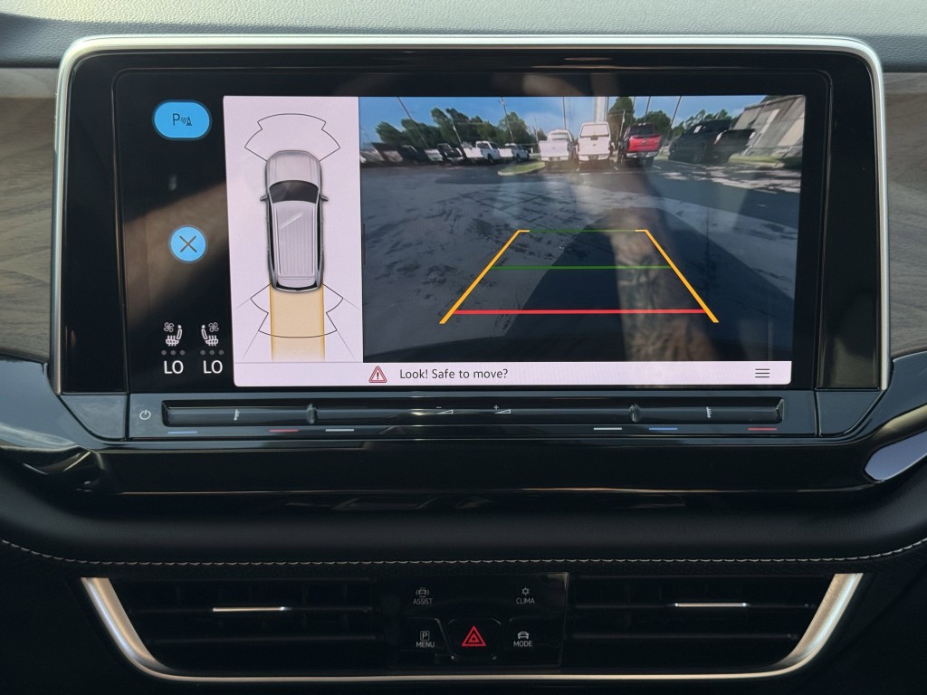 2024 Volkswagen Atlas Image 21