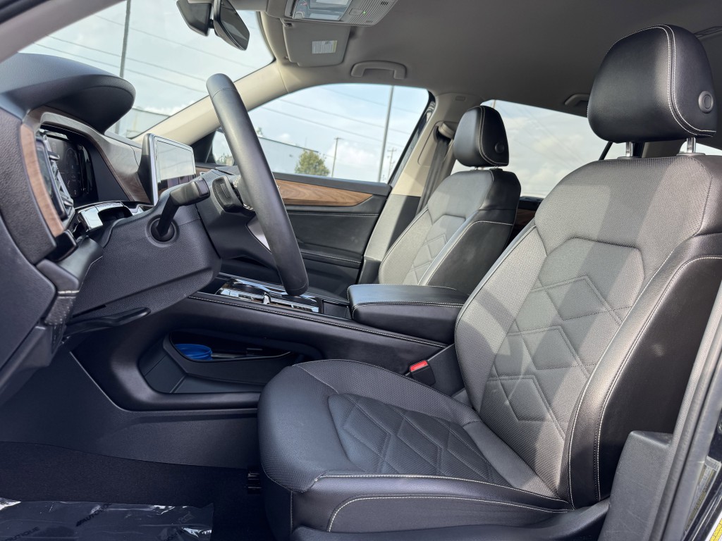 2024 Volkswagen Atlas Image 25