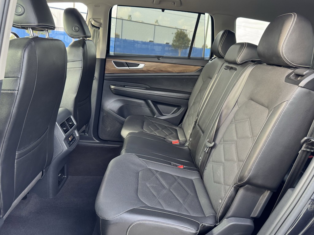 2024 Volkswagen Atlas Image 30