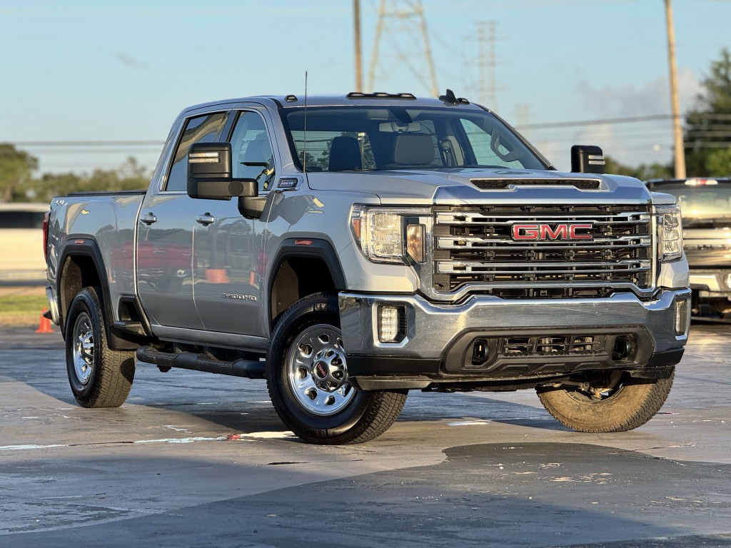 2023 GMC Sierra 2500 Image 3