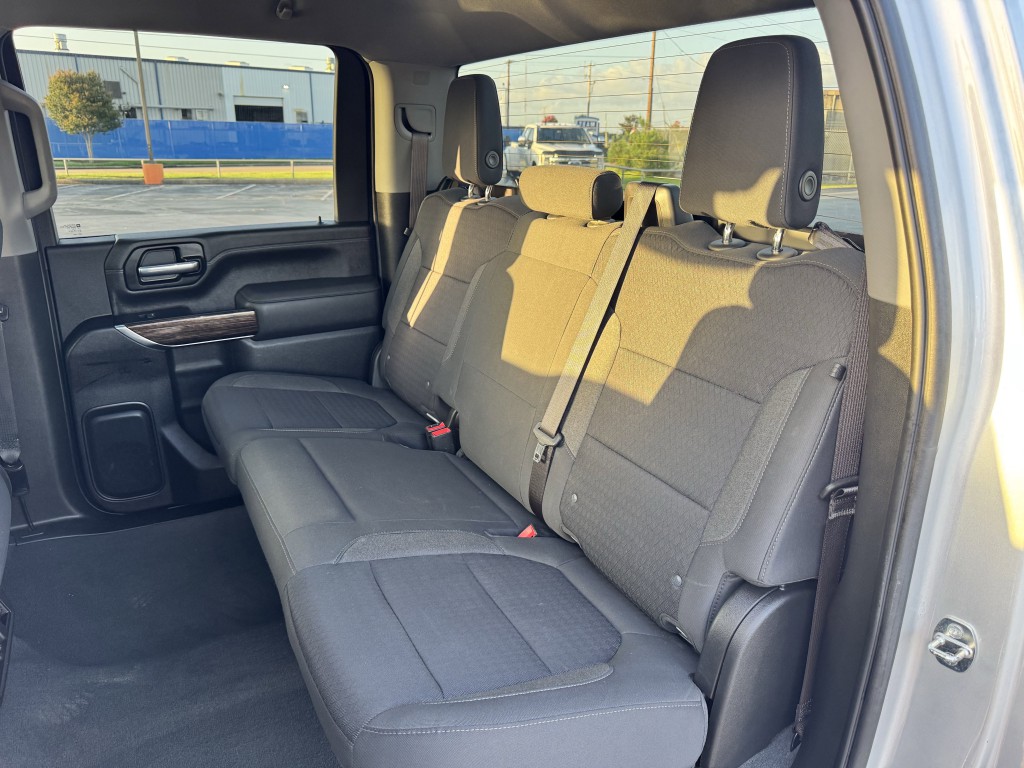 2023 GMC Sierra 2500 Image 27