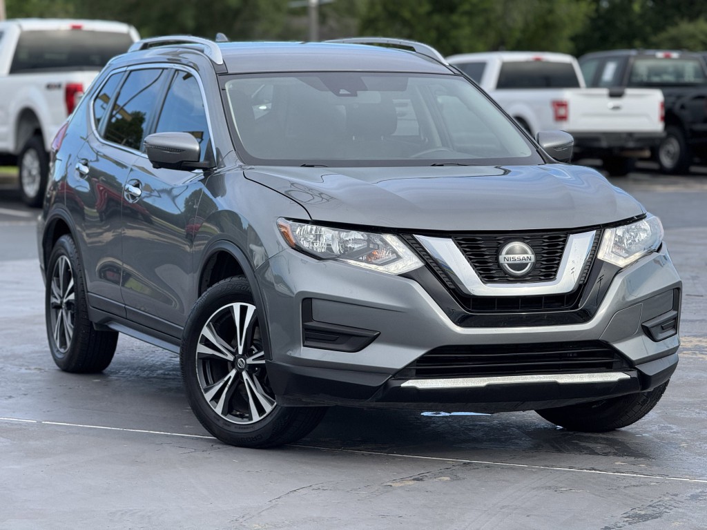 2019 Nissan Rogue Image 3