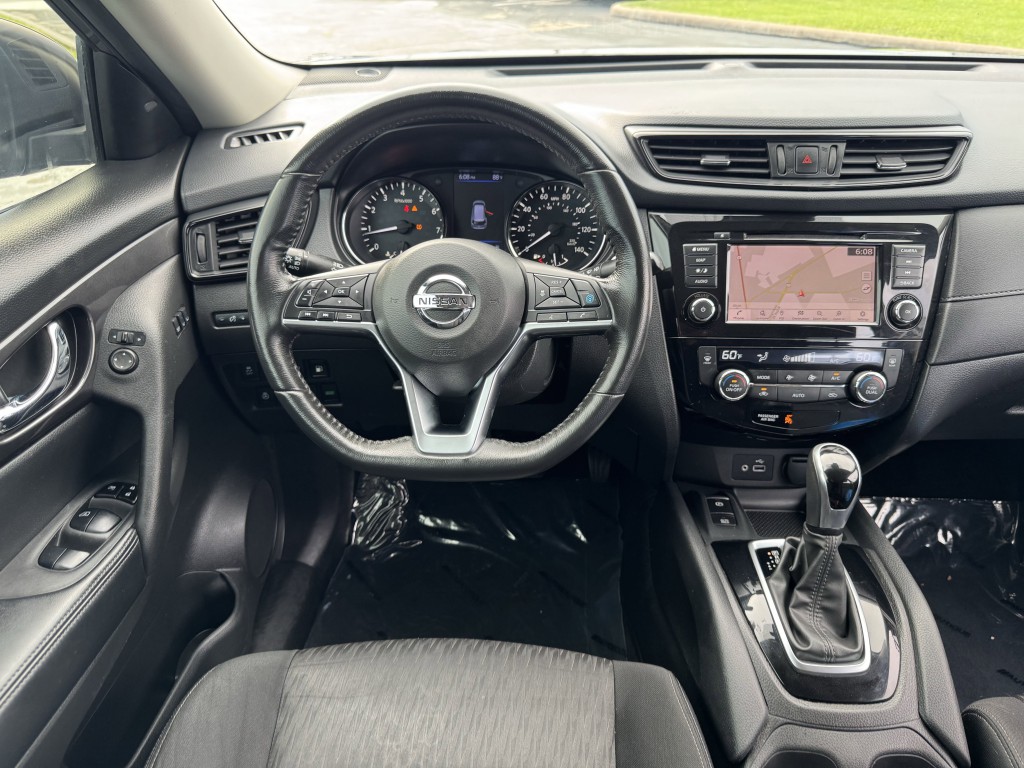 2019 Nissan Rogue Image 13