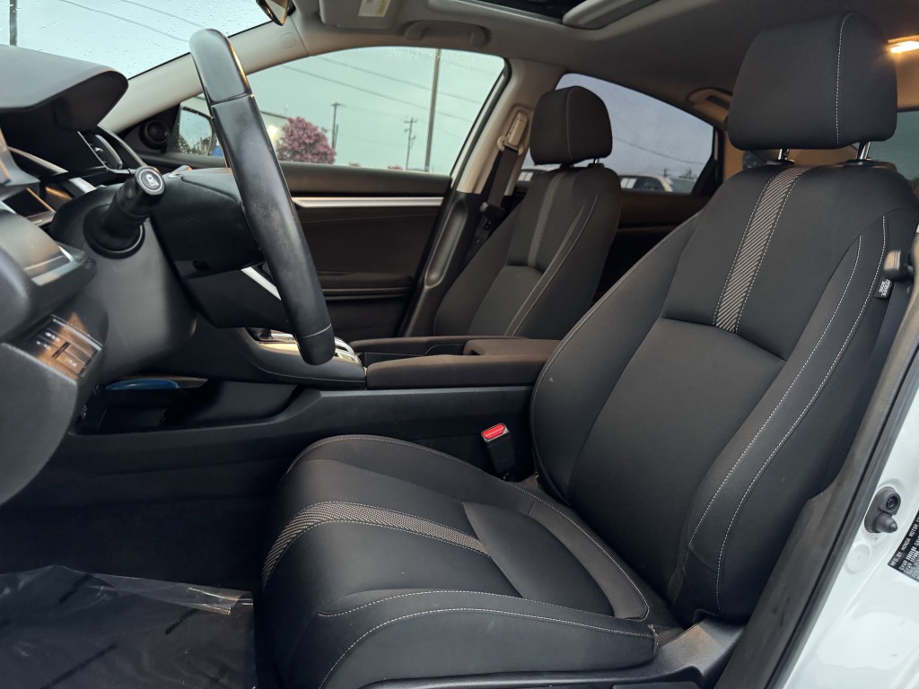 2018 Honda Civic Image 23