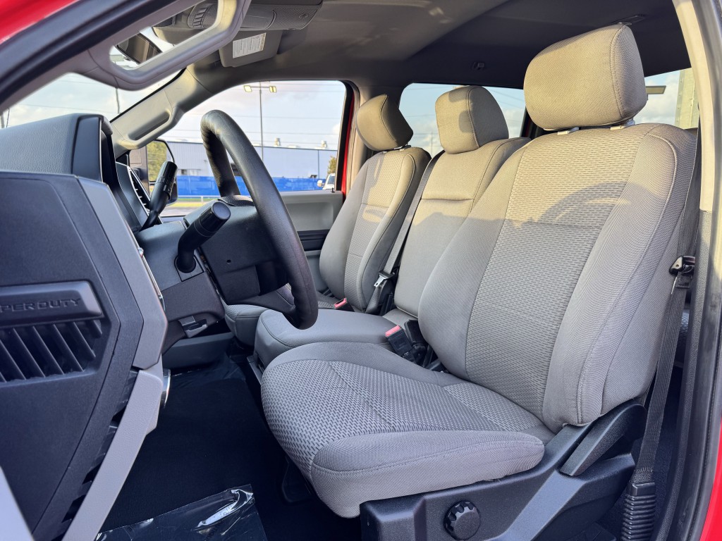 2021 Ford F-250 Image 24