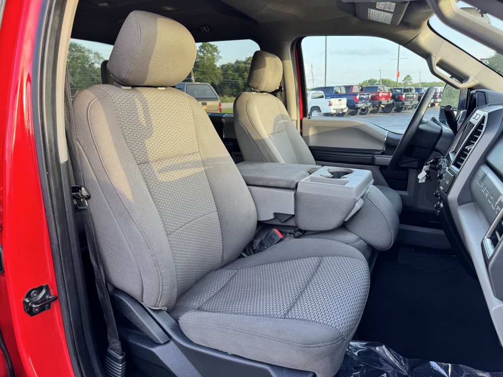 2021 Ford F-250 Image 25
