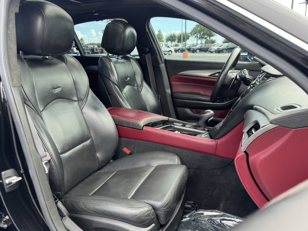 2016 Cadillac CTS Image 32