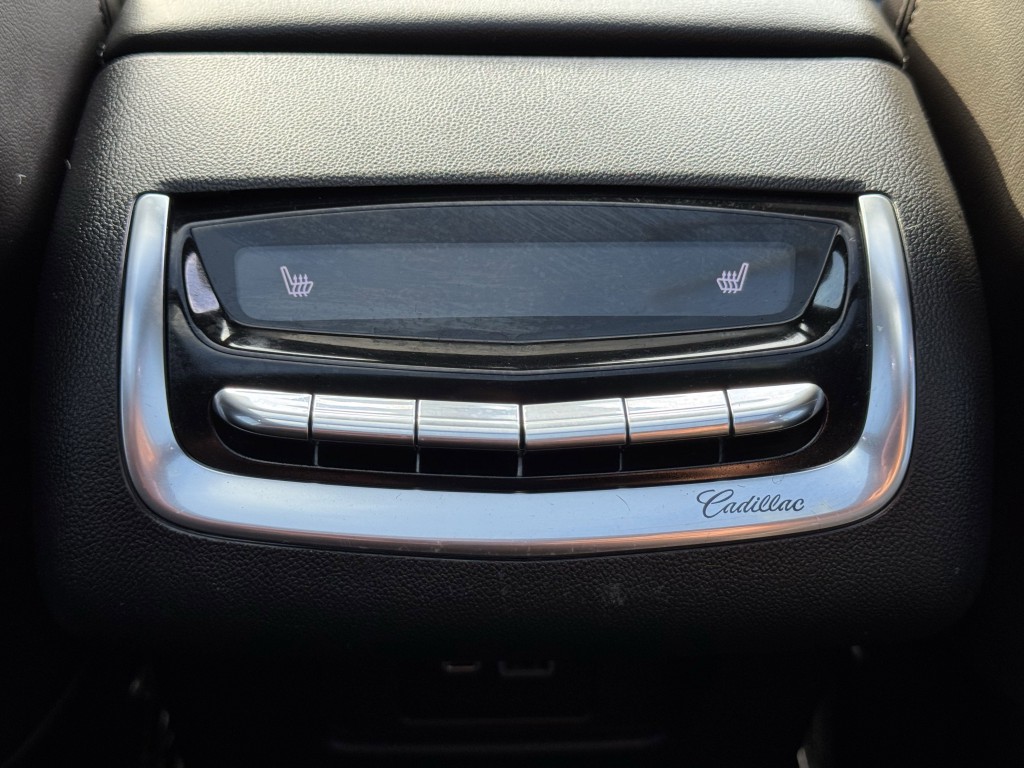 2022 Cadillac XT6 Image 30