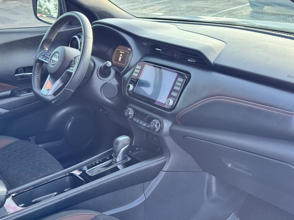 2022 Nissan Kicks Image 12